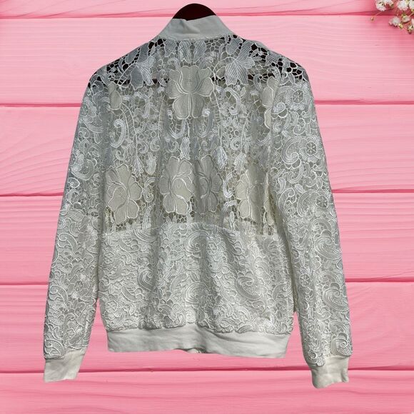 Chalk the Label Womens Jacket Size 4 White Lace Floral Fairy - Picture 7 of 12